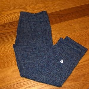 Lululemon ivivva crops